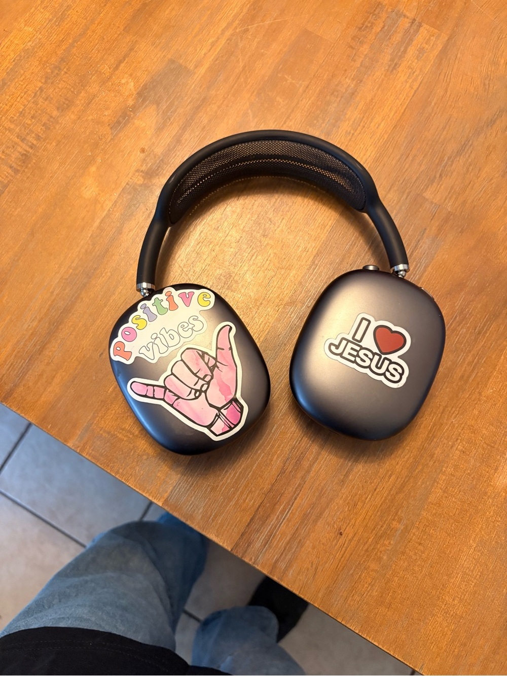 Apple AirPod Pro Maxes